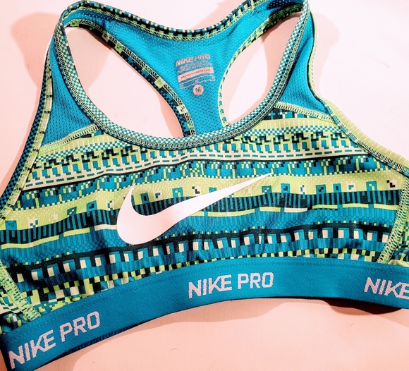 Nike Other - 💎💎 Nike Pro girls Sports Bra size M 💎💎